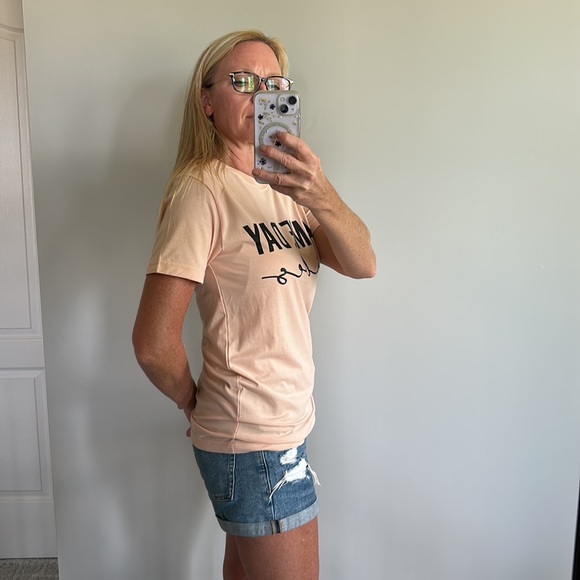 ‘Game Day Vibes’ Short Sleeve Graphic Tee - Picture 3 of 7